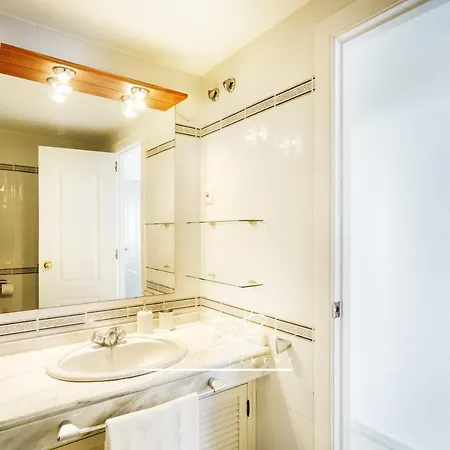 Apartamento Enjoy2rent Fantastic Apartment, Lunamar *